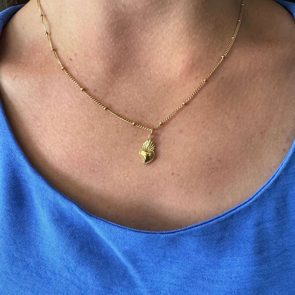 Dainty Sacred Heart of Jesus Necklace